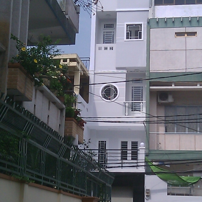 NHÀ THẦY TRÍ - Q.11